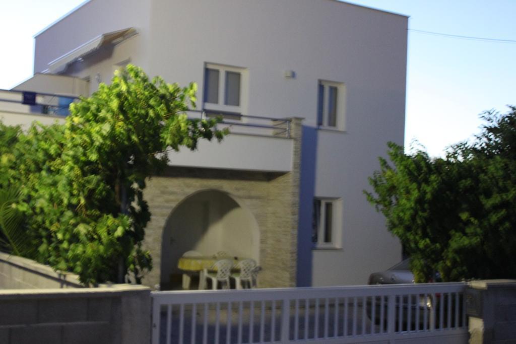 Apartments Ante Vir Exterior photo